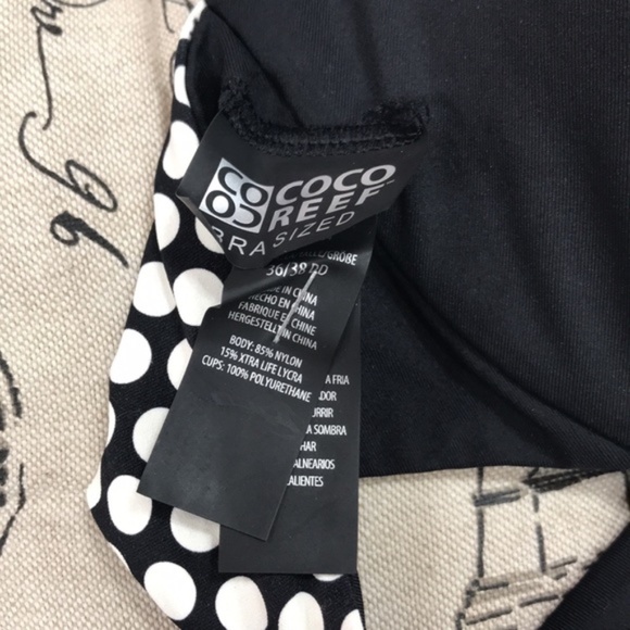 Coco Reef Verso Bra Sized Halter Reversible Swim Bra - Picture 7 of 7